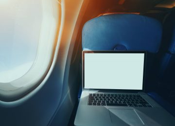 zakaz laptopów na pokładzie samolotu